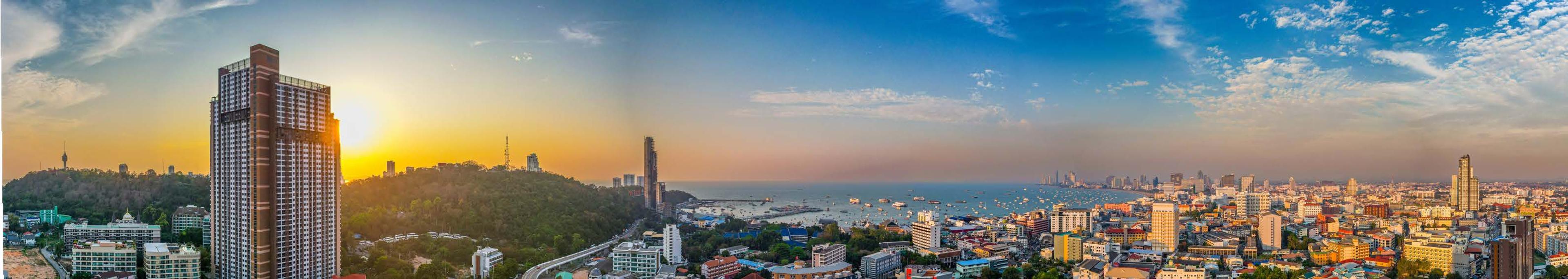 The Riviera California — Pattaya Center, Pattaya