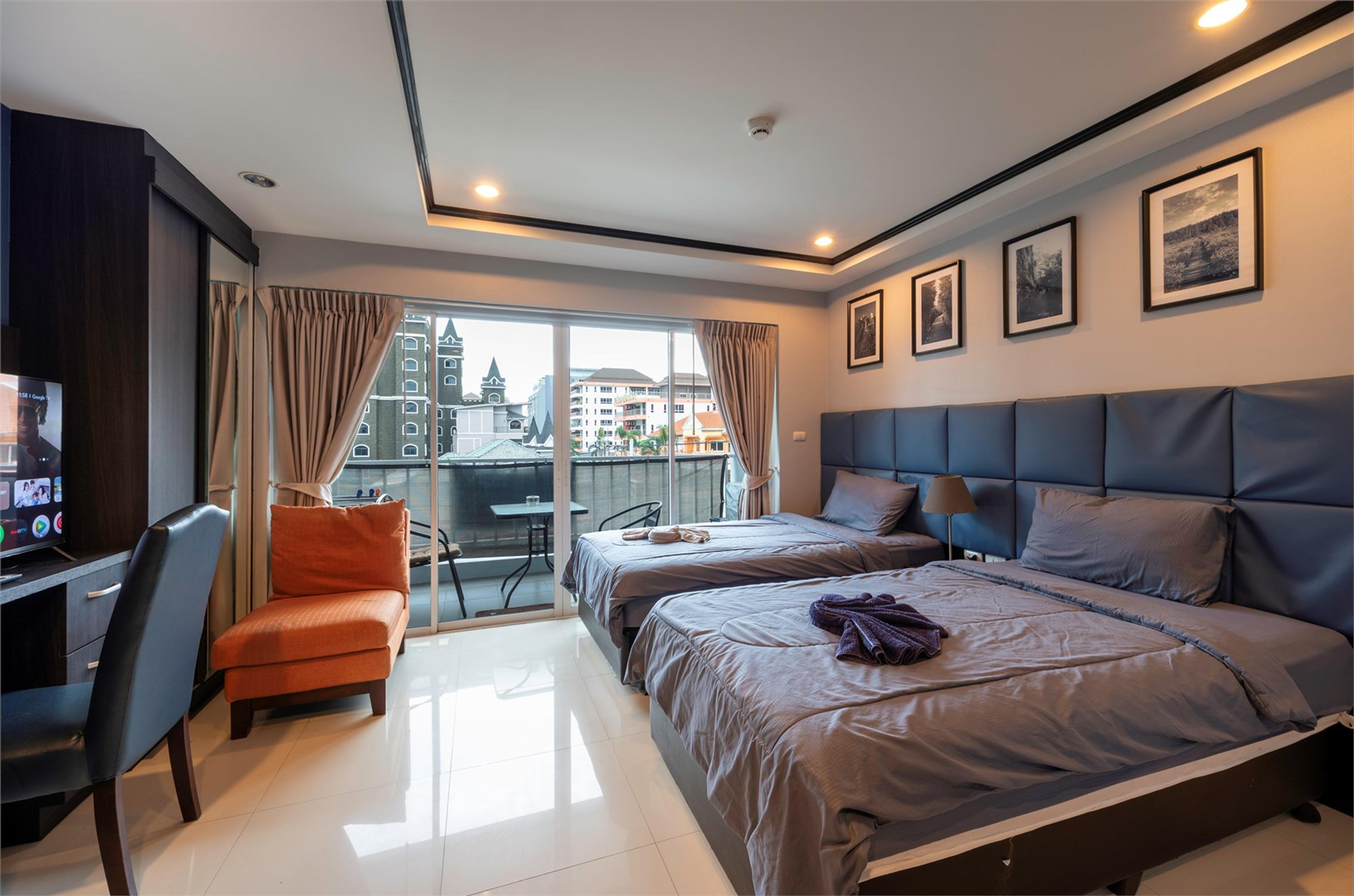 New Nordic Club 2 404 studio — Pratumnak, Pattaya — 2