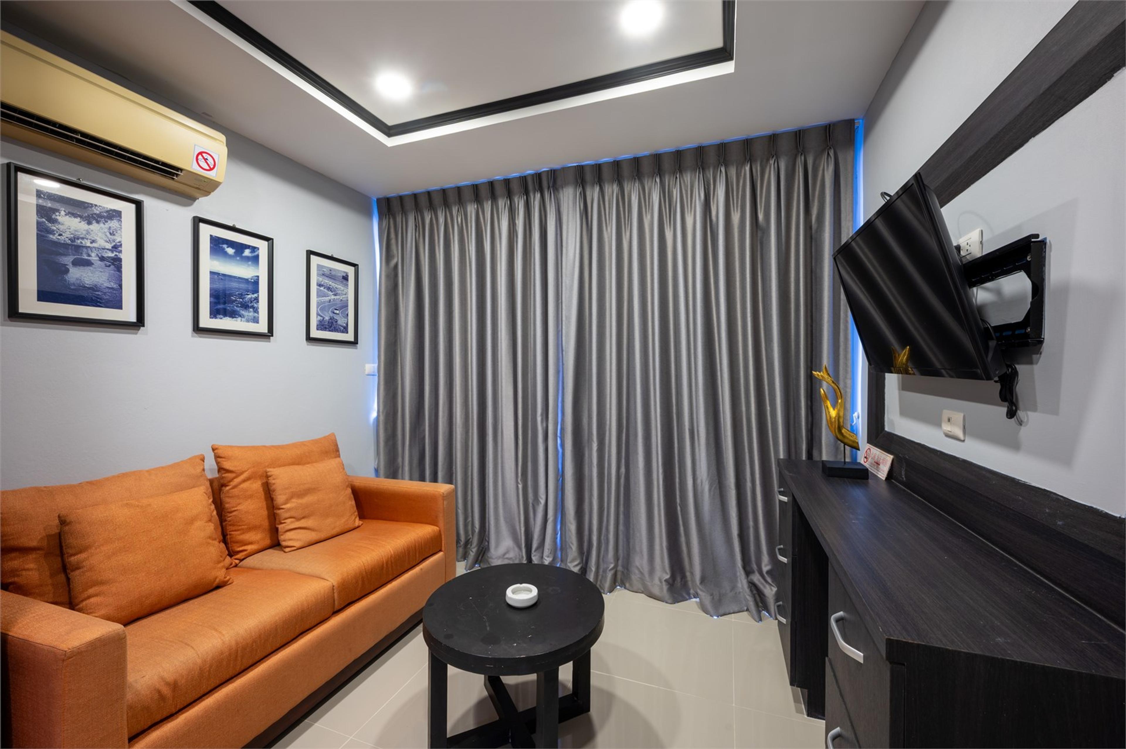 New Nordic Club 1 702 um quarto — Pratumnak, Pattaya — 2