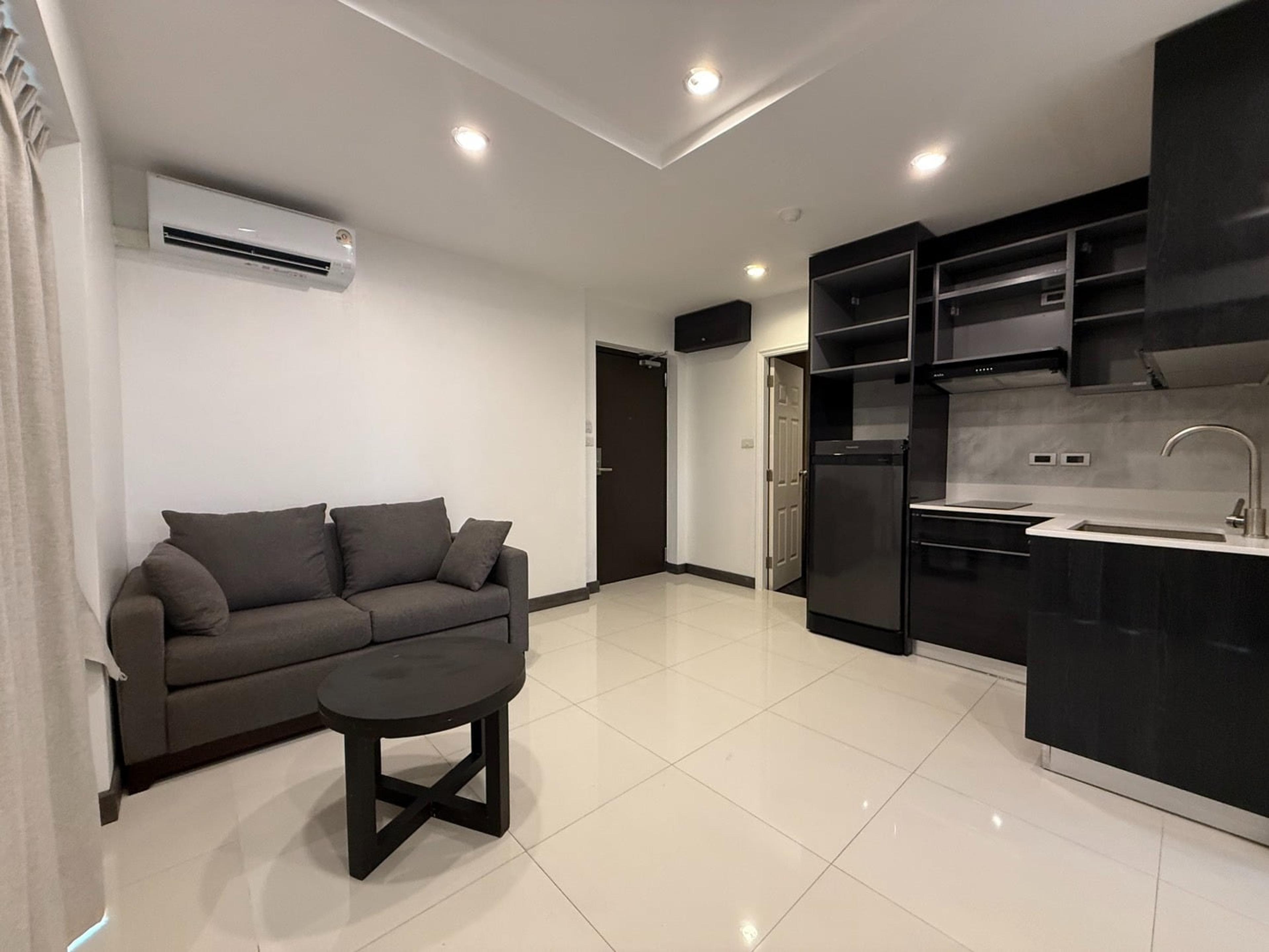 2-Schlafzimmer-Apartment mit Meerblick, New Nordic Atrium — Pratamnak, Phra Tam Nak Soi 4, Pattaya — 8