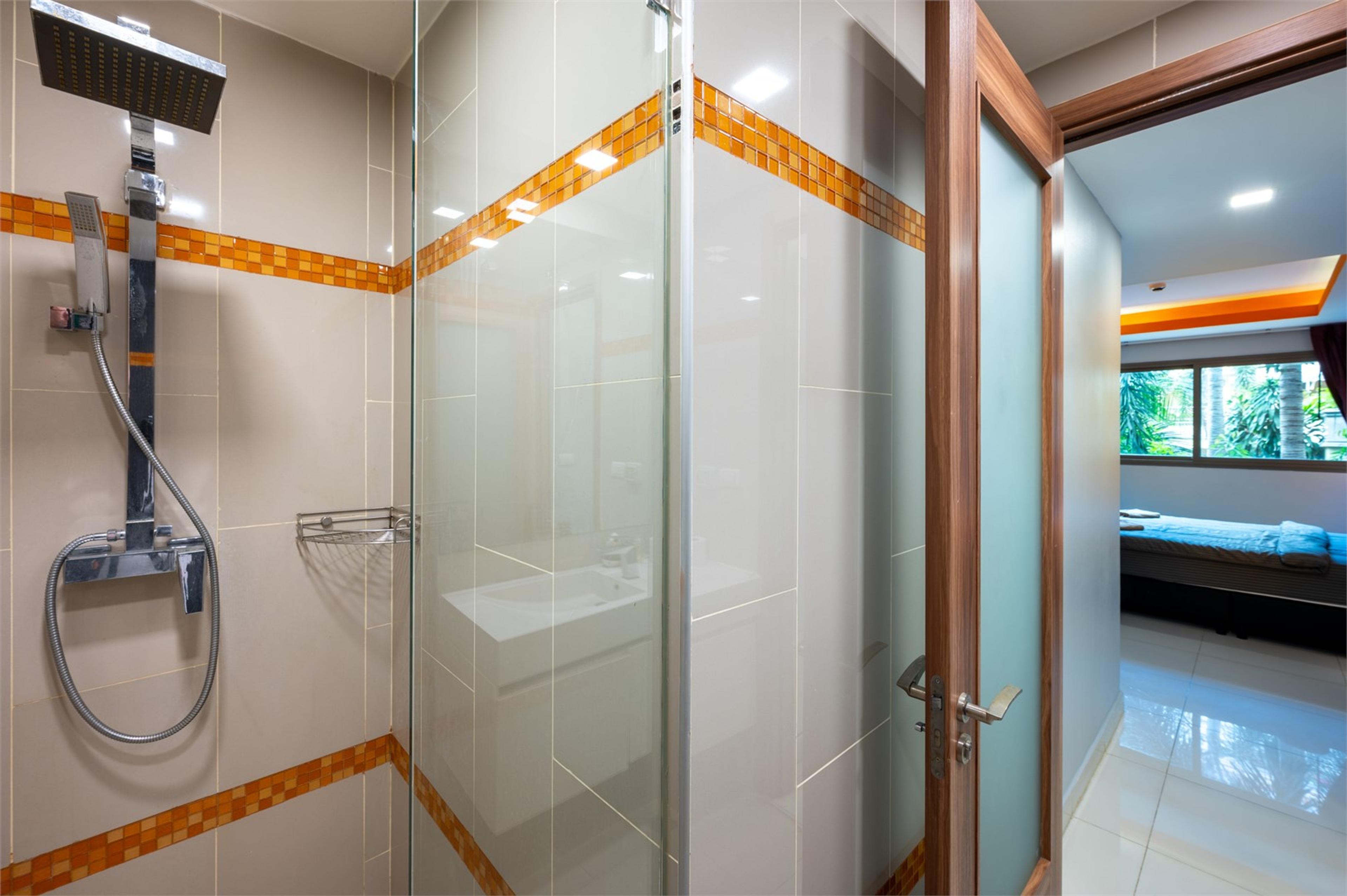 C-View Residence 220 Einzimmerwohnung — Pratumnak, Pattaya — 10