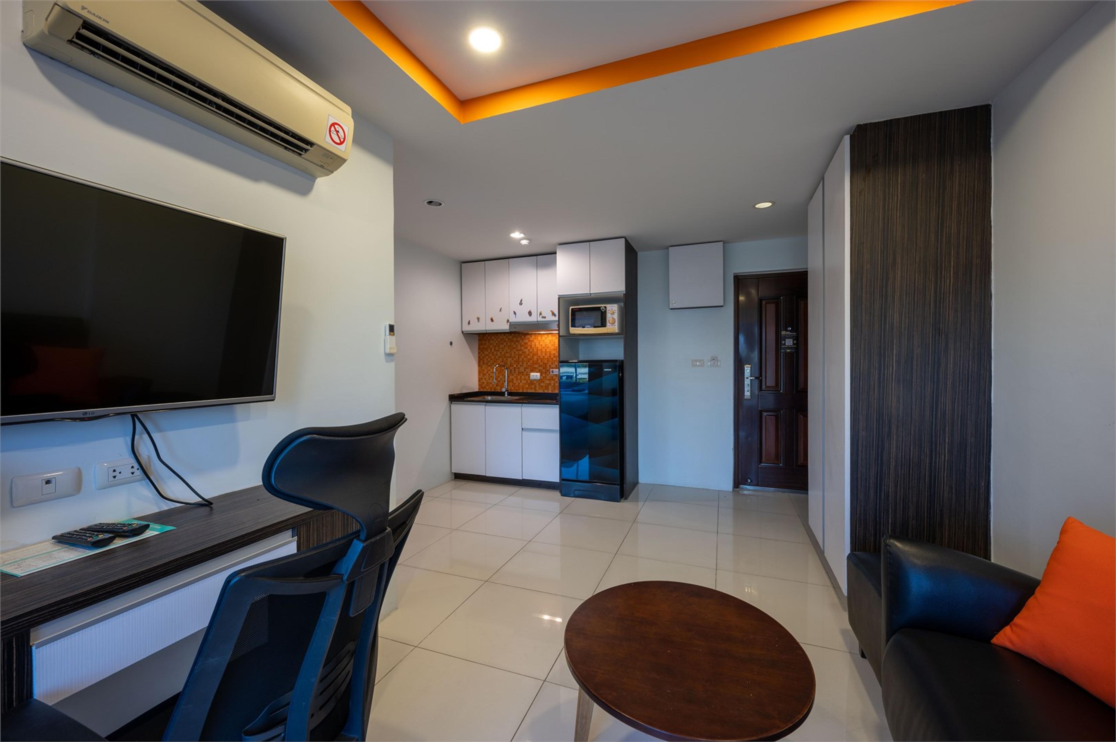 New Nordic Suites 5 706 - Monolocale con Camera da Letto — Pratumnak, Pattaya — 4