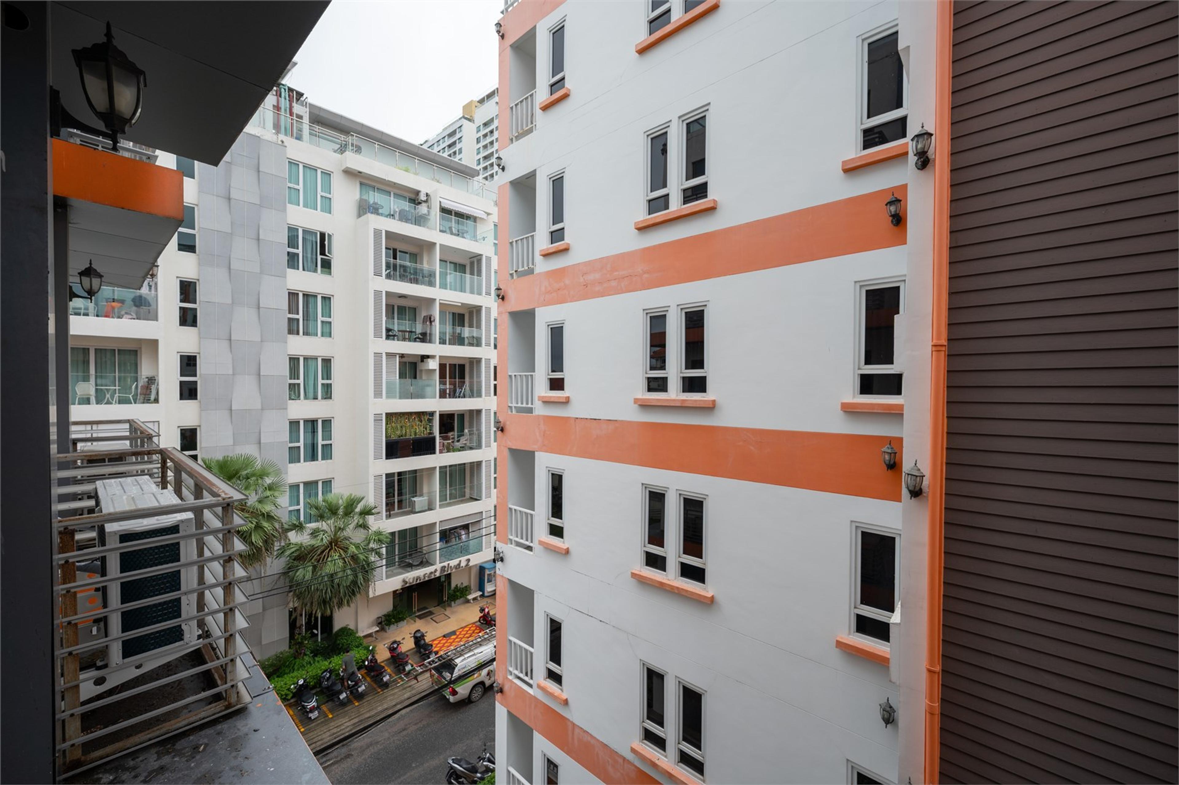 C-View 1 Boutique 403 — Pratumnak, Pattaya — 7