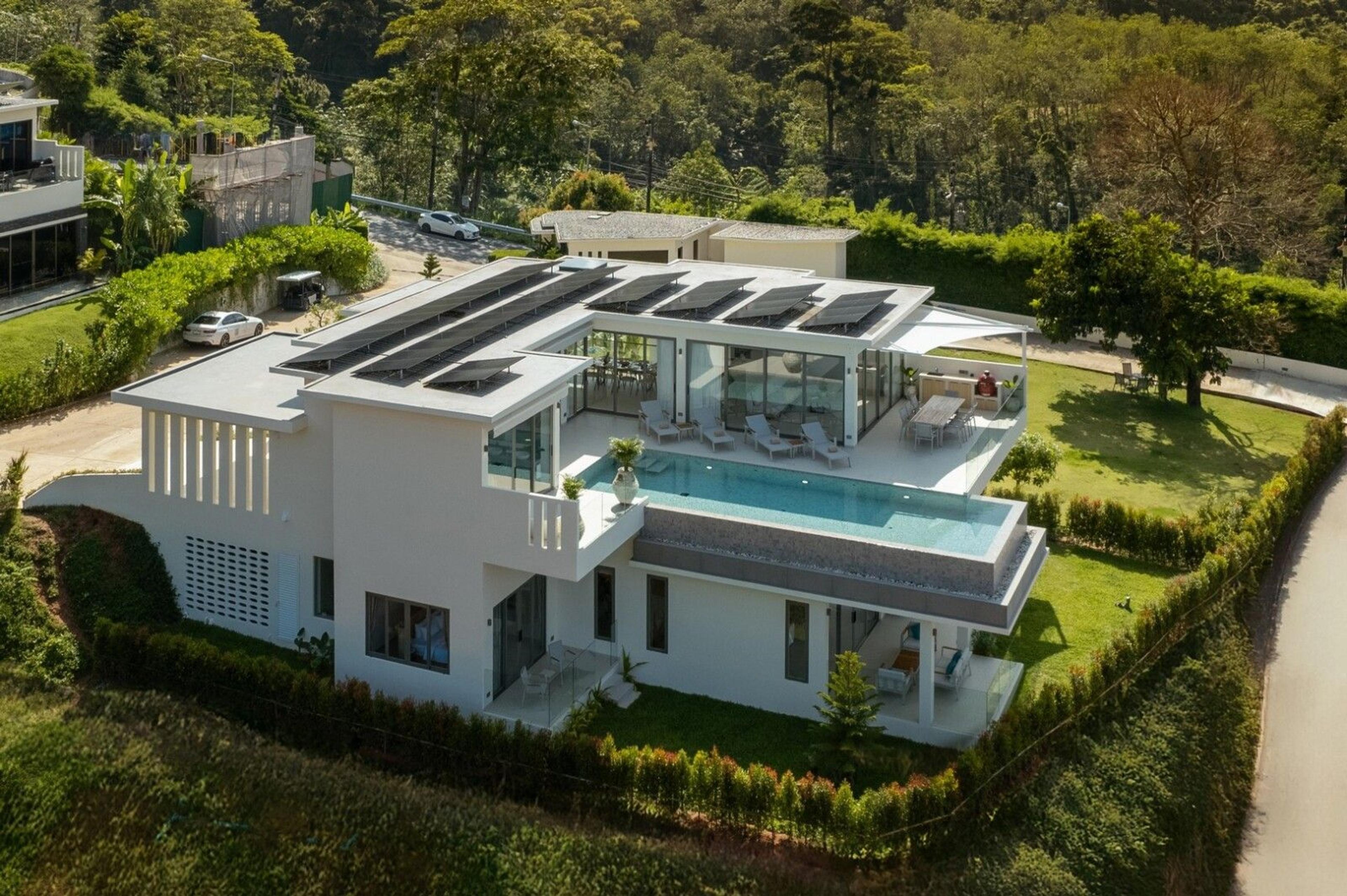 Villa com vista panorâmica para o mar a 600m da praia de Naithon — Sakhu, Thalang — 2