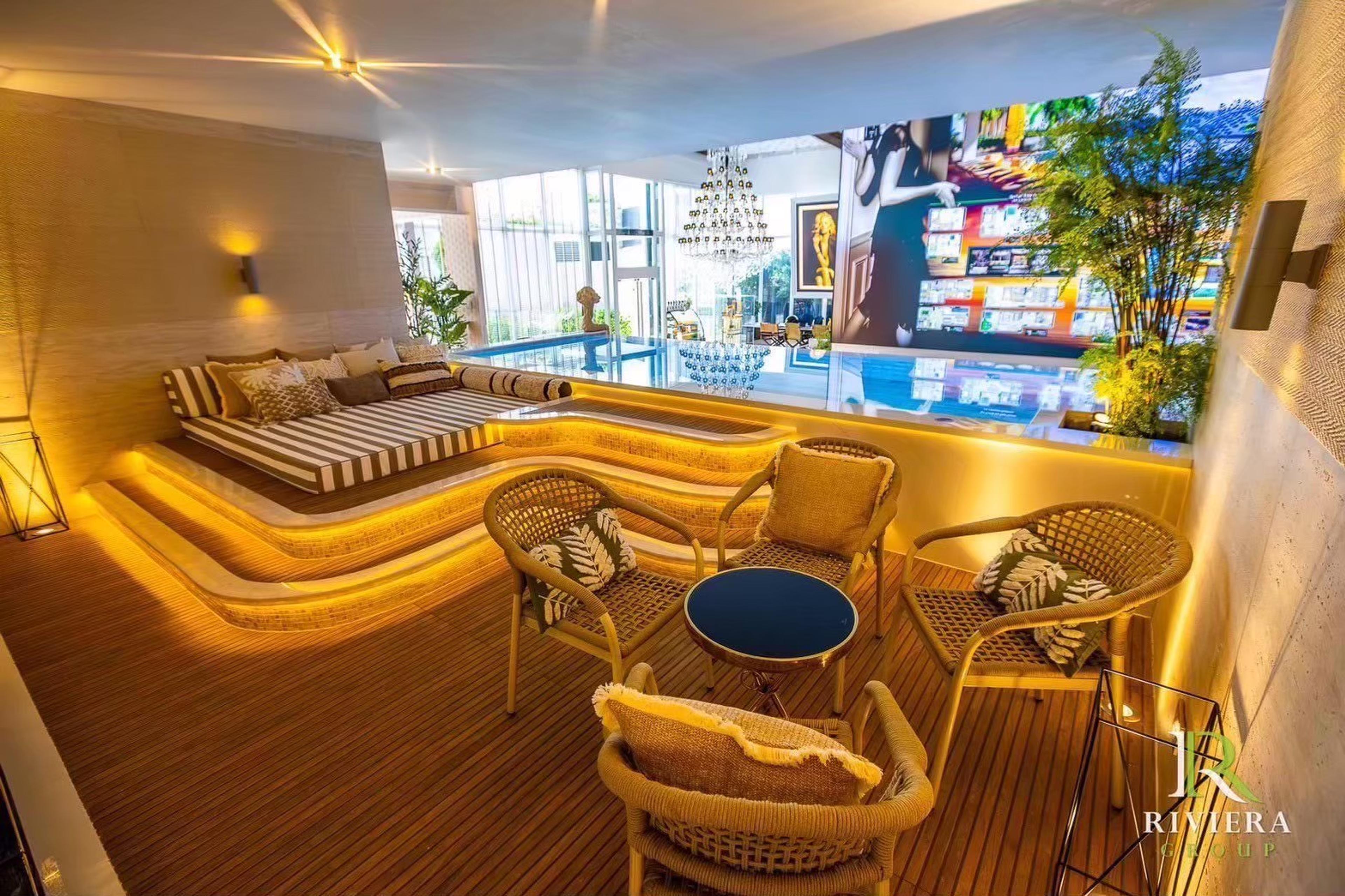 The Riviera Malibu — Pratumnak, Pattaya