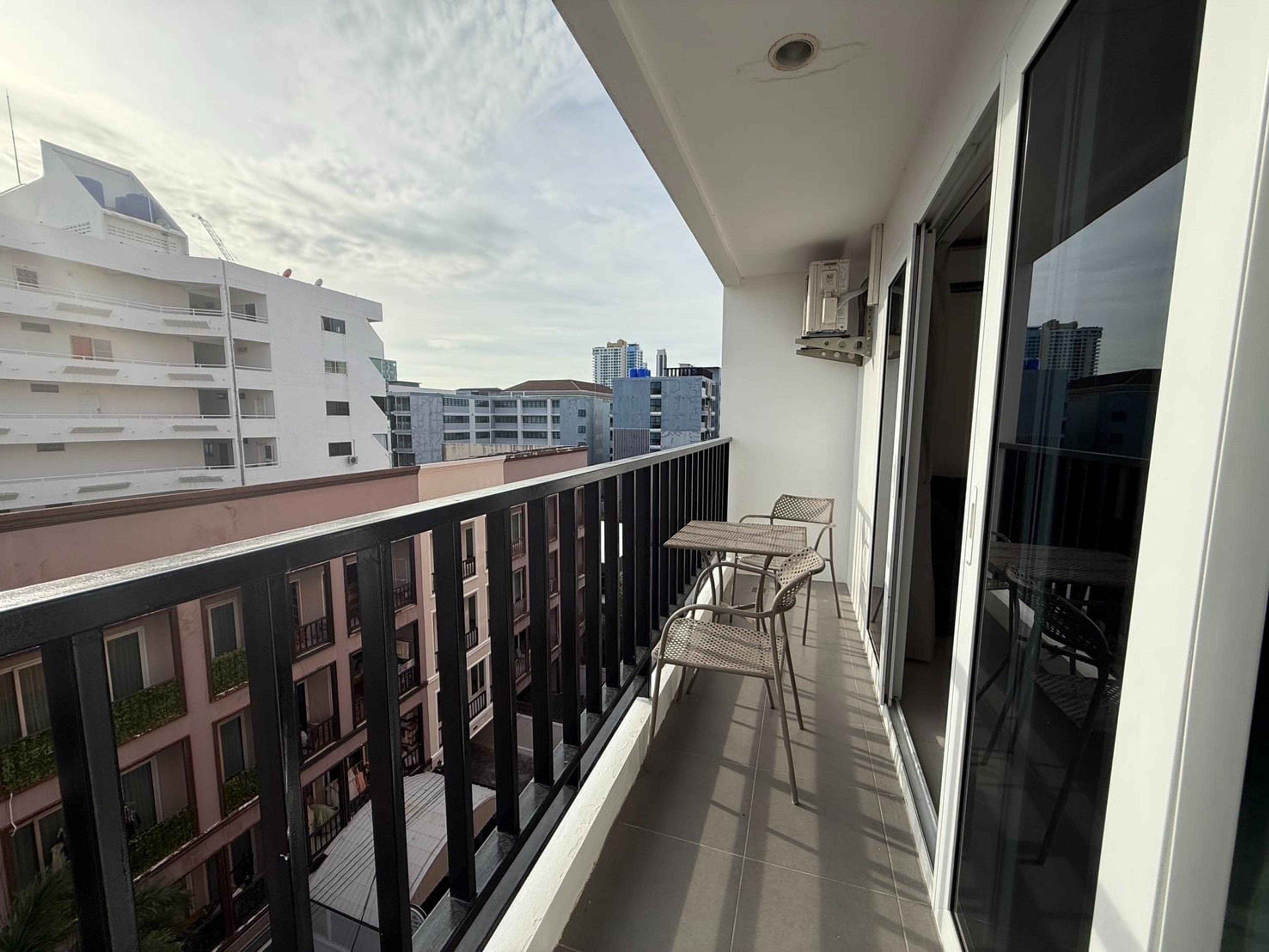 2-Schlafzimmer-Apartment mit Meerblick, New Nordic Atrium — Pratamnak, Phra Tam Nak Soi 4, Pattaya — 5