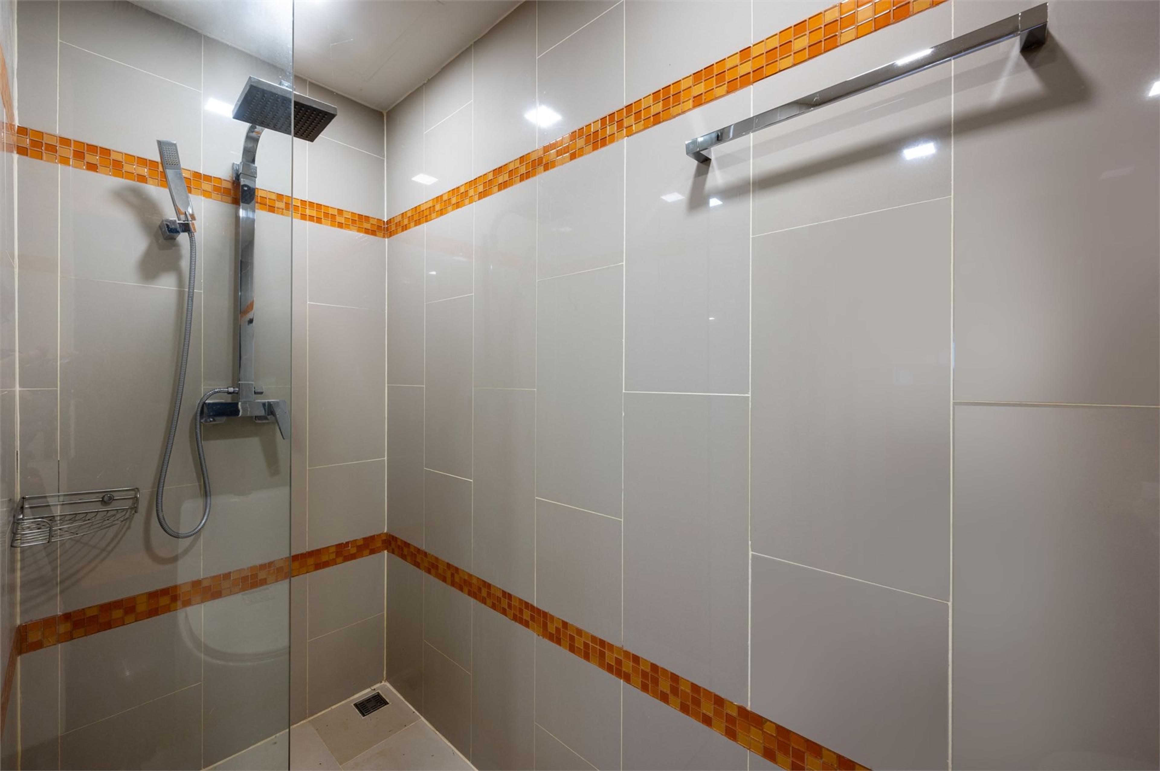 C-View Residence 404, yksiö — Pratumnak, Pattaya — 11