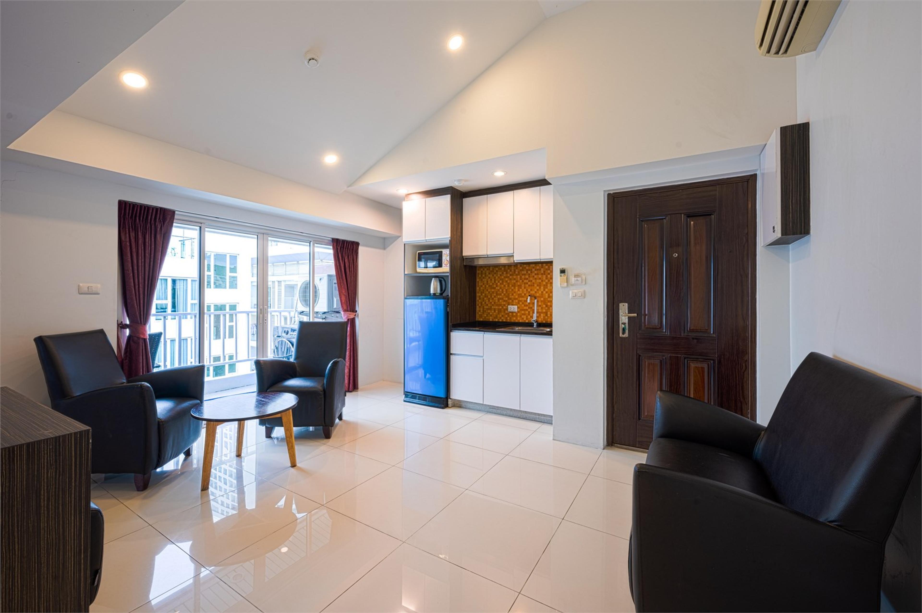 New Nordic Suites 5 801 dois quartos — Pratumnak, Pattaya — 1