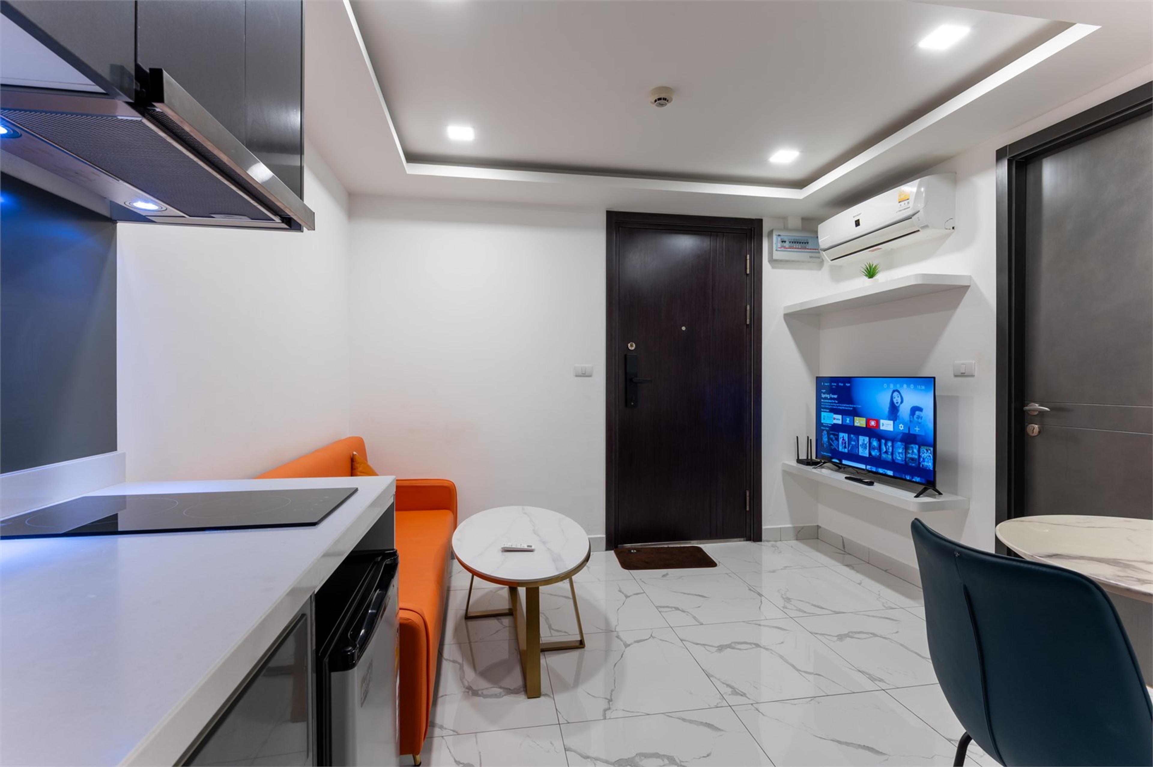 Arcadia Center Suites 331 monolocale con camera separata — Pratumnak, Pattaya — 9