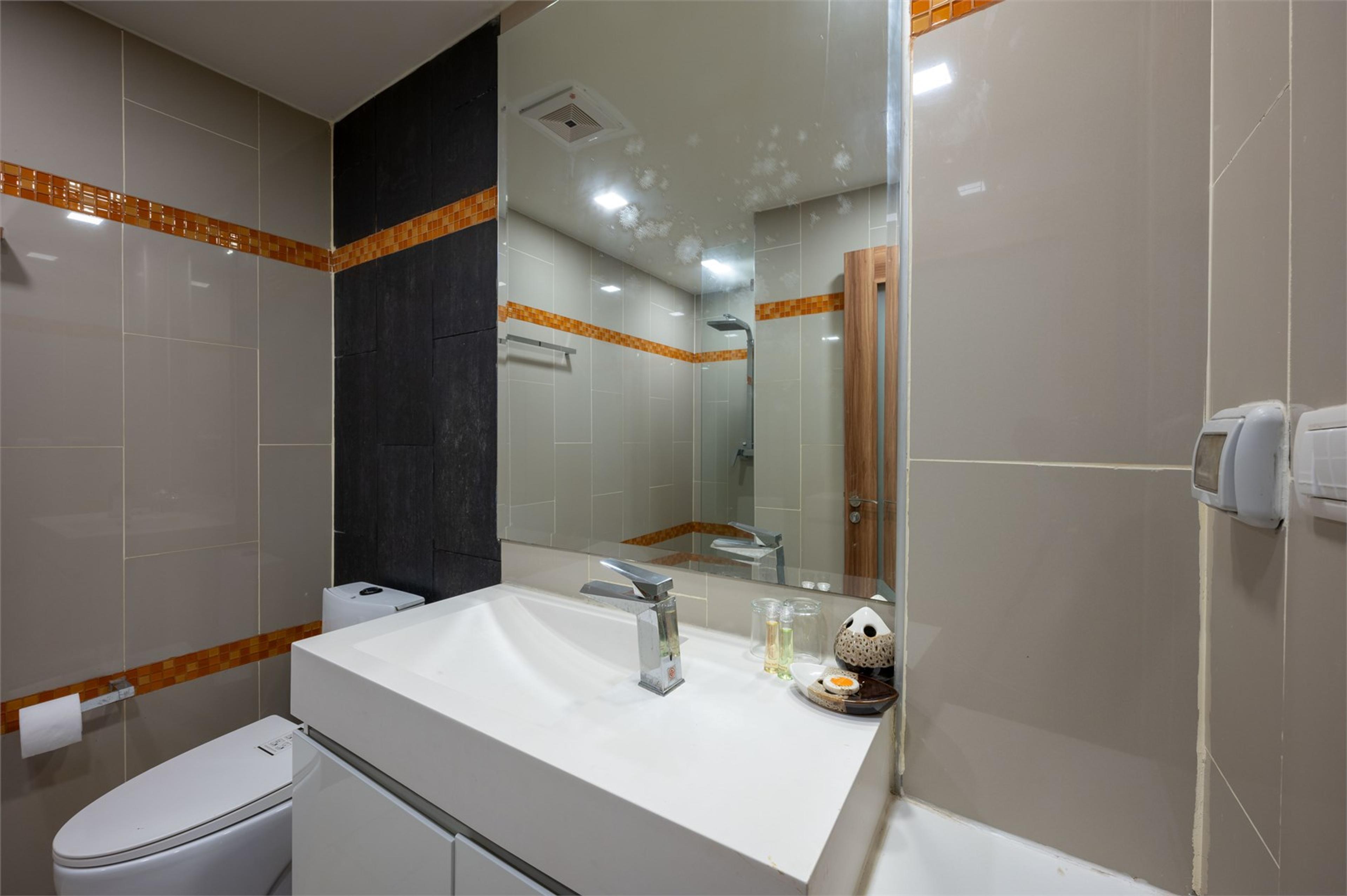C-View Residence 404, yksiö — Pratumnak, Pattaya — 6