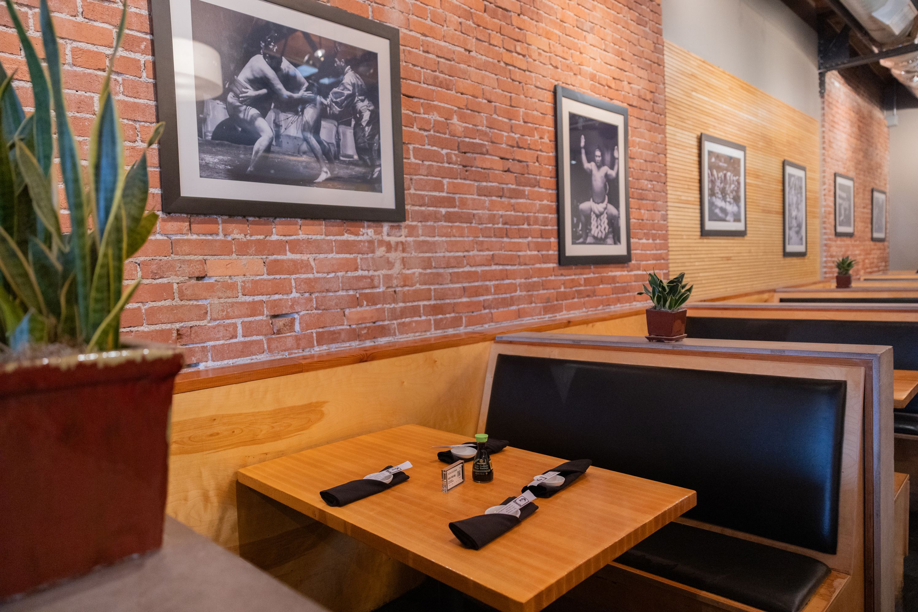 Yokozuna Sushi Interior