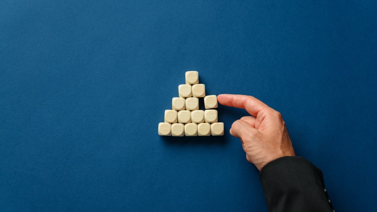 Blog post Odlični ljudi, konfuzna struktura? Vreme je za redizajn vaše organizacije.