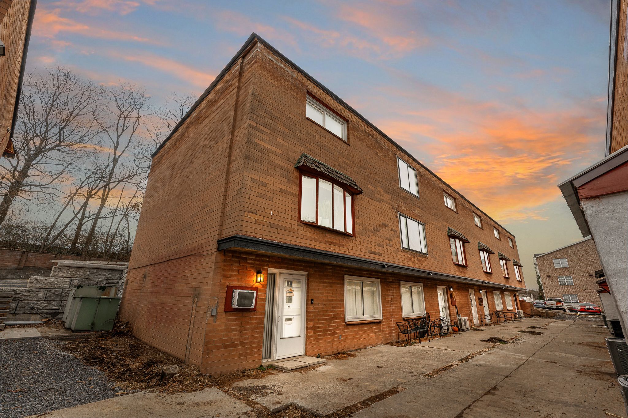 TripleScott Property