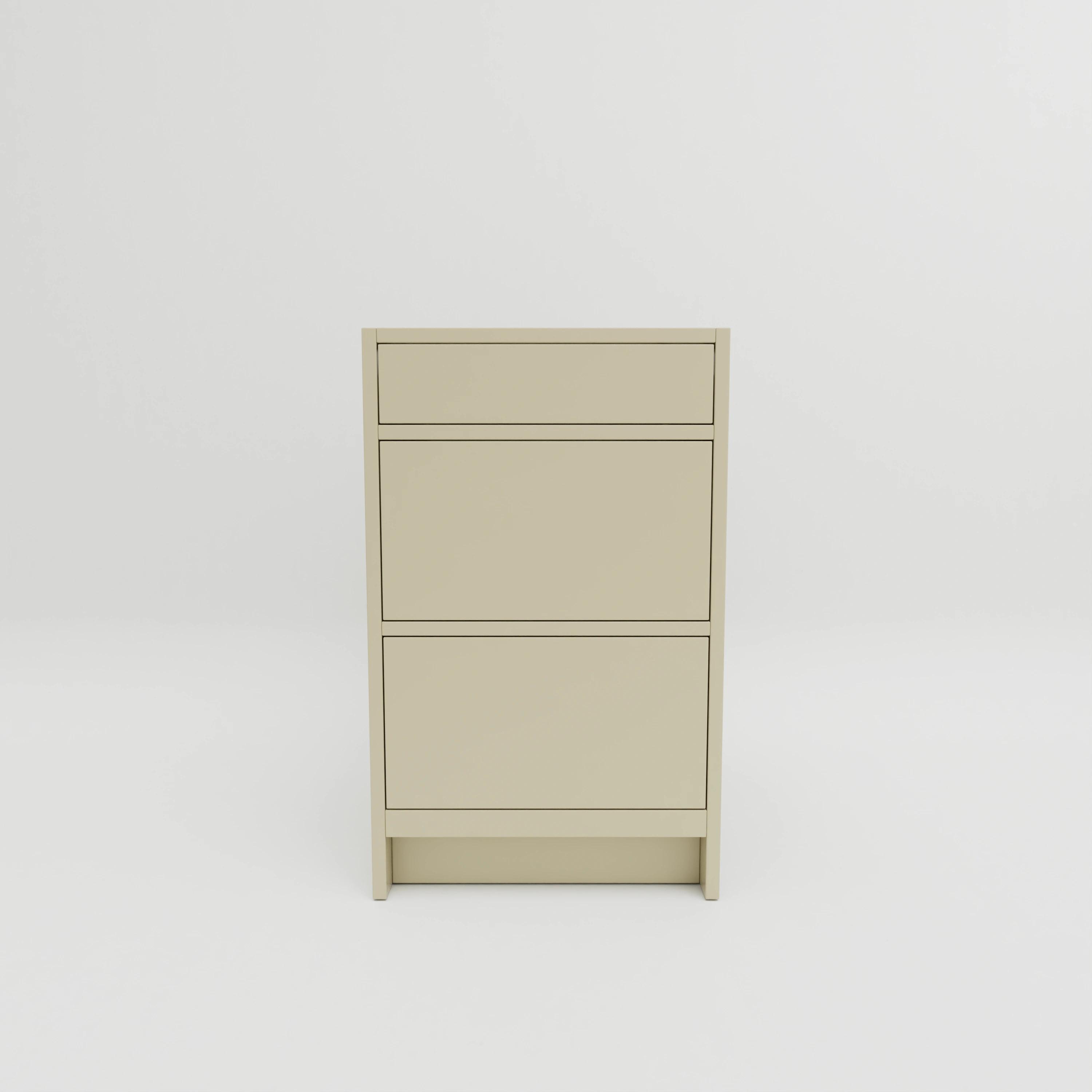 B520: Base cupboard with three solid oak drawers.