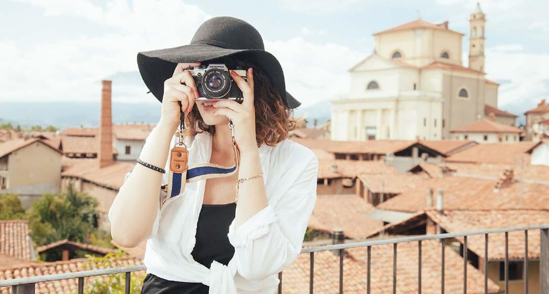 Strategic HR & Payroll solutions to overcome the challenges of COVID-19 in the Tourism and Travel industry