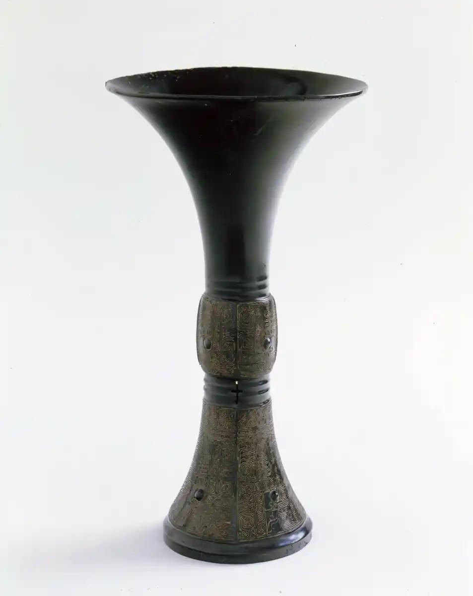 #894933 | CHINESE - GU, 12TH CENTURY BCE 