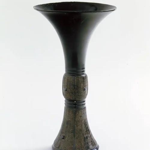 #894933 | CHINESE - GU, 12TH CENTURY BCE