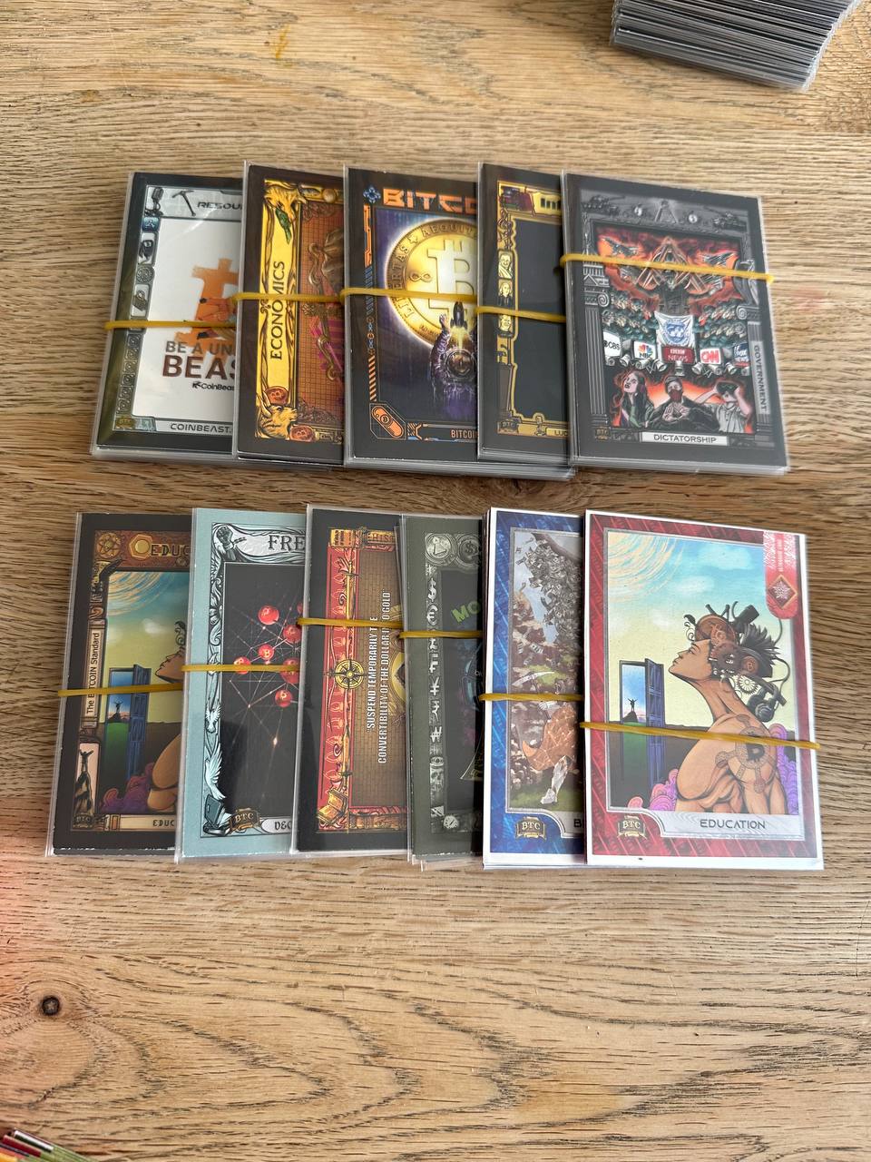 S1 Lot: S1 Reds (#/500) + Blues (#/1000) + WOR + Commons