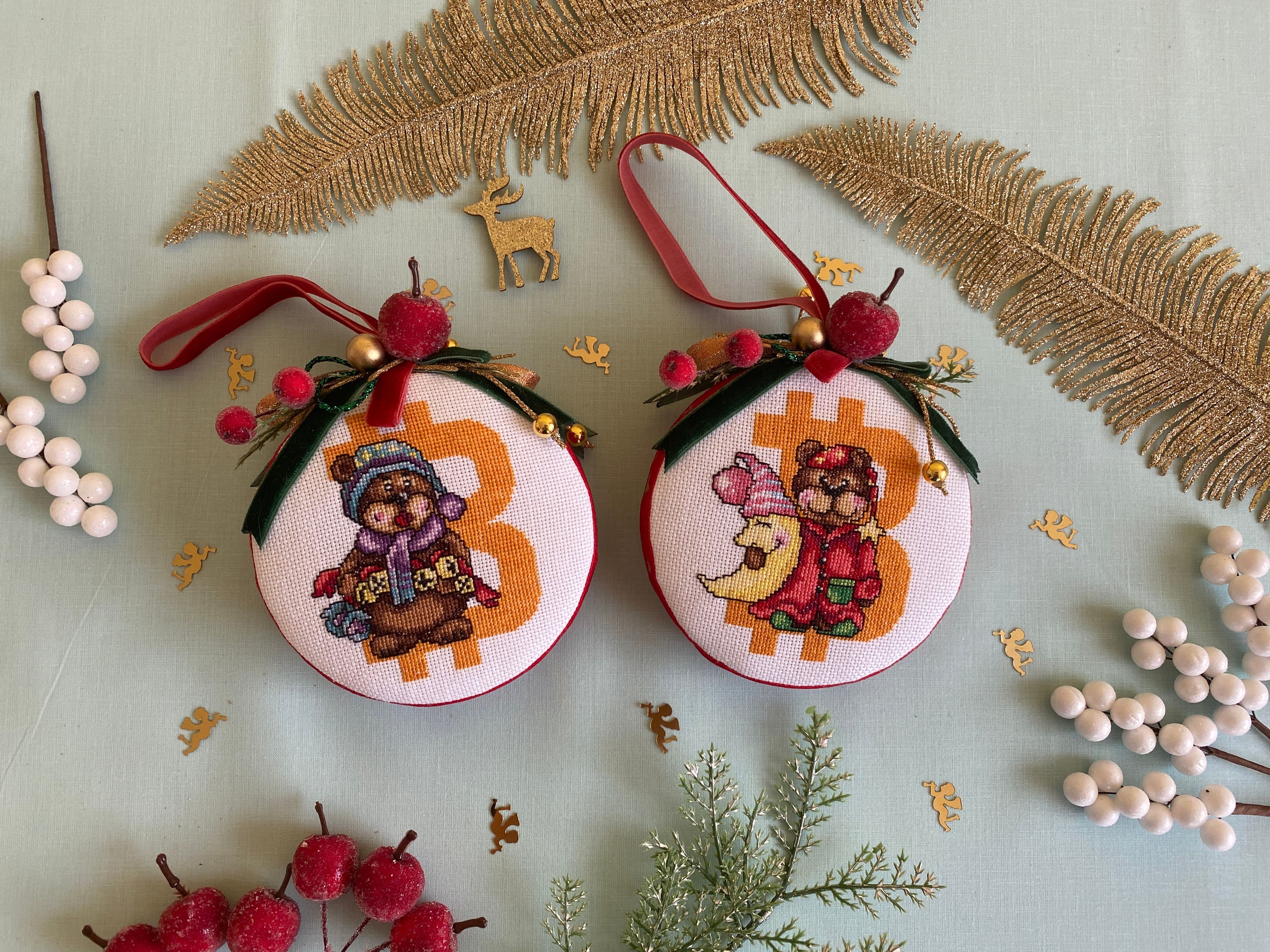 Christmas Toys-Embroideries Bitcoin