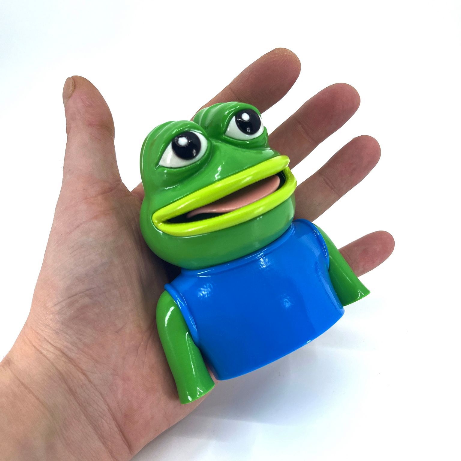 ZOGZPEPE: 3D Printed Art Toy 4" Blue Shirt Edition