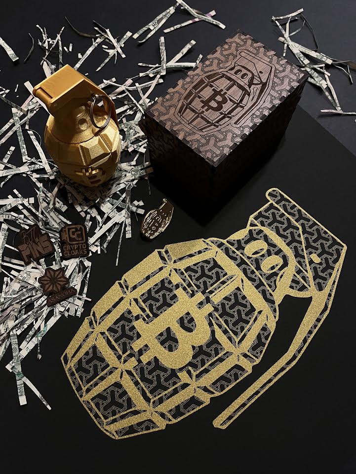 Bitcoin Grenade #802109 1/1 + Bitcoin Grenade Collectors Set 1/21