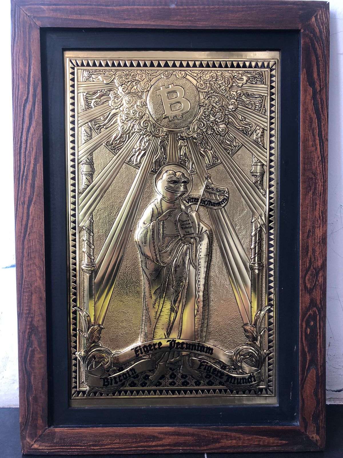 Bitcoin Pepe (brass plate)