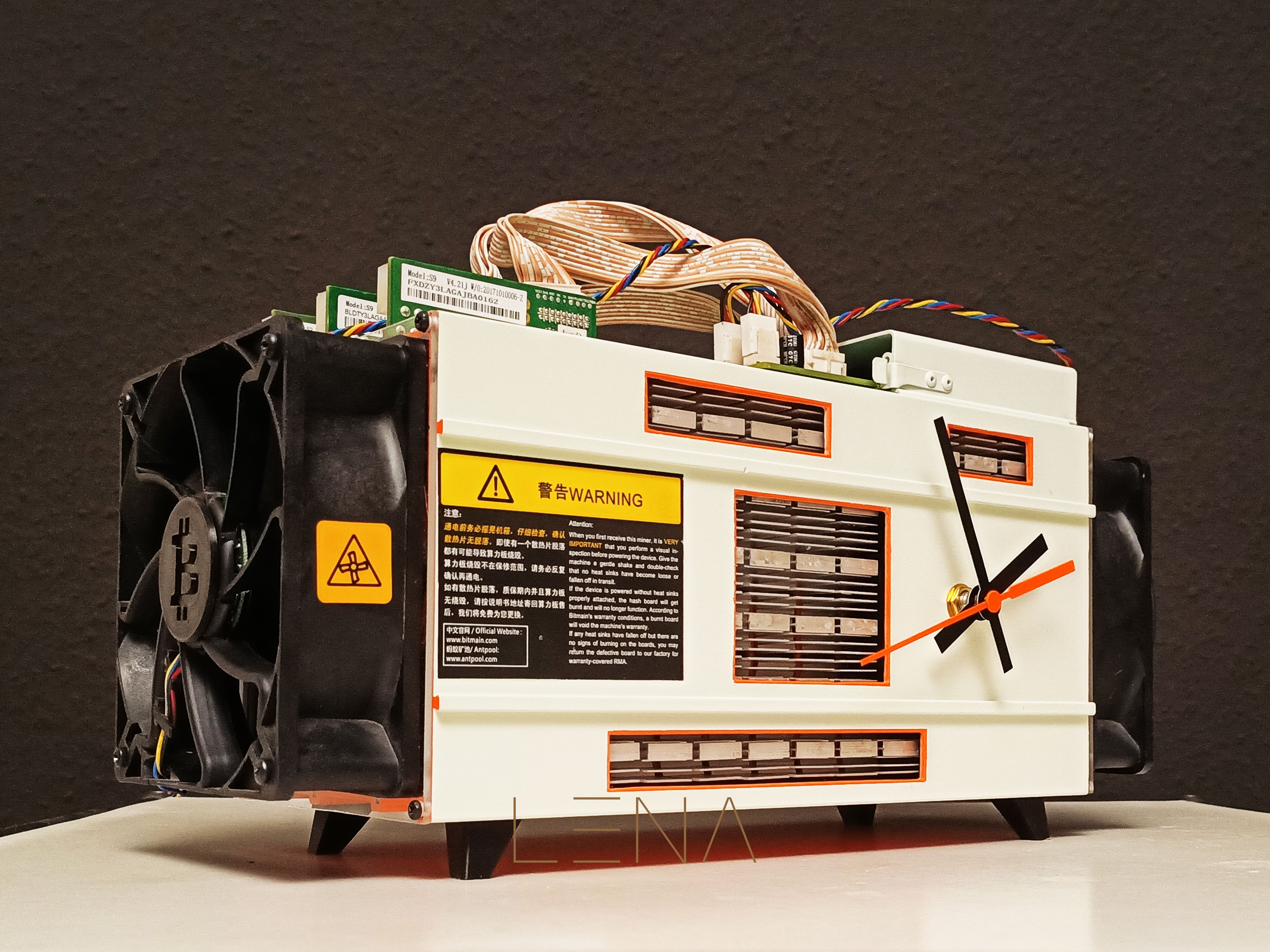 Tick Tock - Limited Edition 01/21