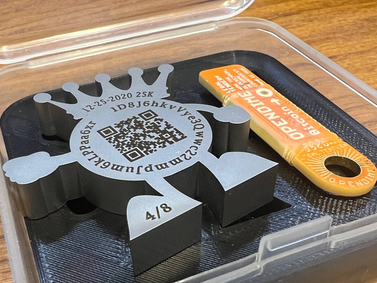 Squirrelbits KING 2020 limited edition 4/8 BTC artwork (+ OpenDime)