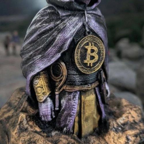 CryptoCloaks Rogue Money Guardian #7