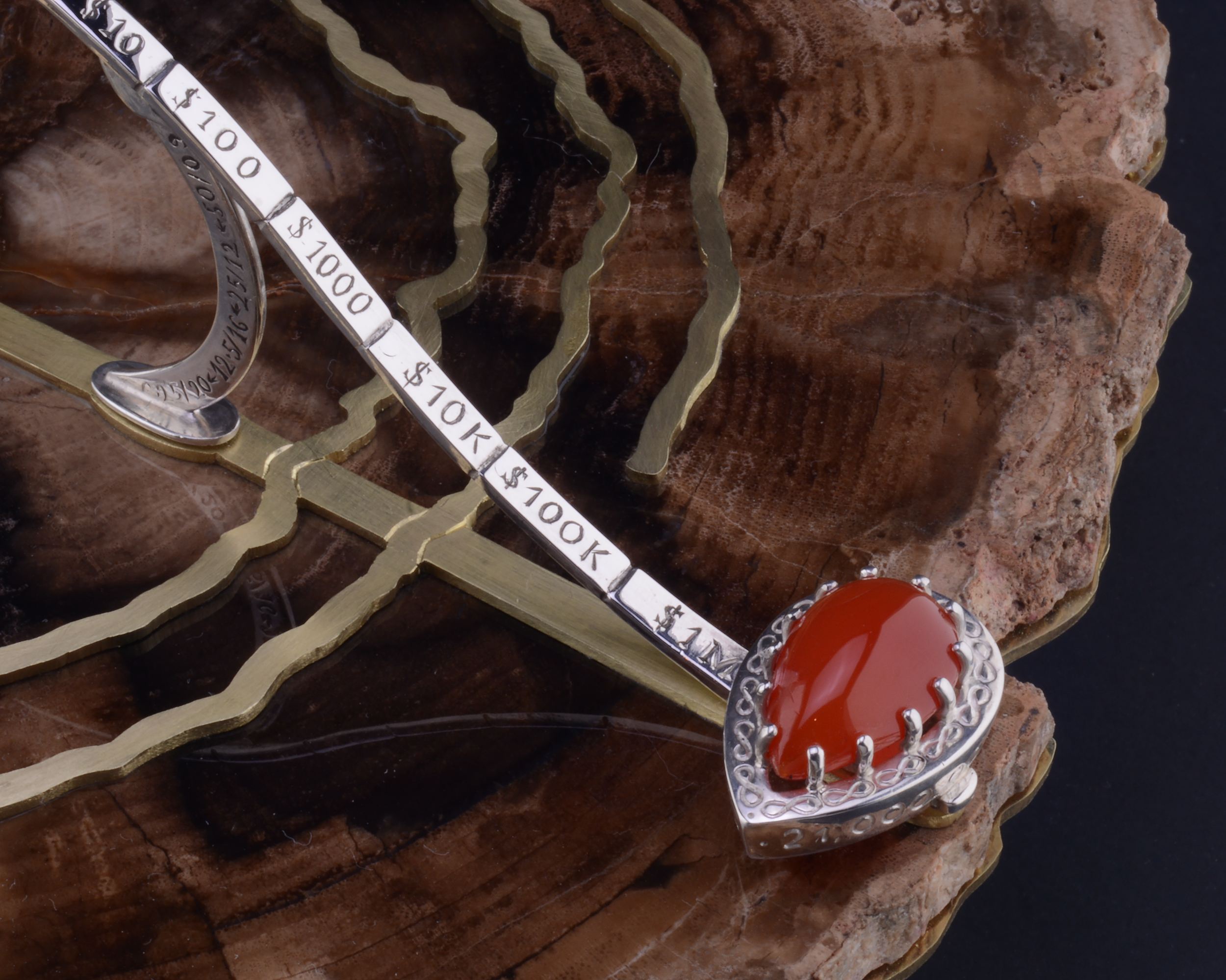 Bitcoin 3D Spiral, Gem Sculpture | Scarce City