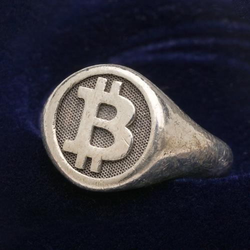 The “Four Finger Charlie” Bitcoin Ring, New York, 2012