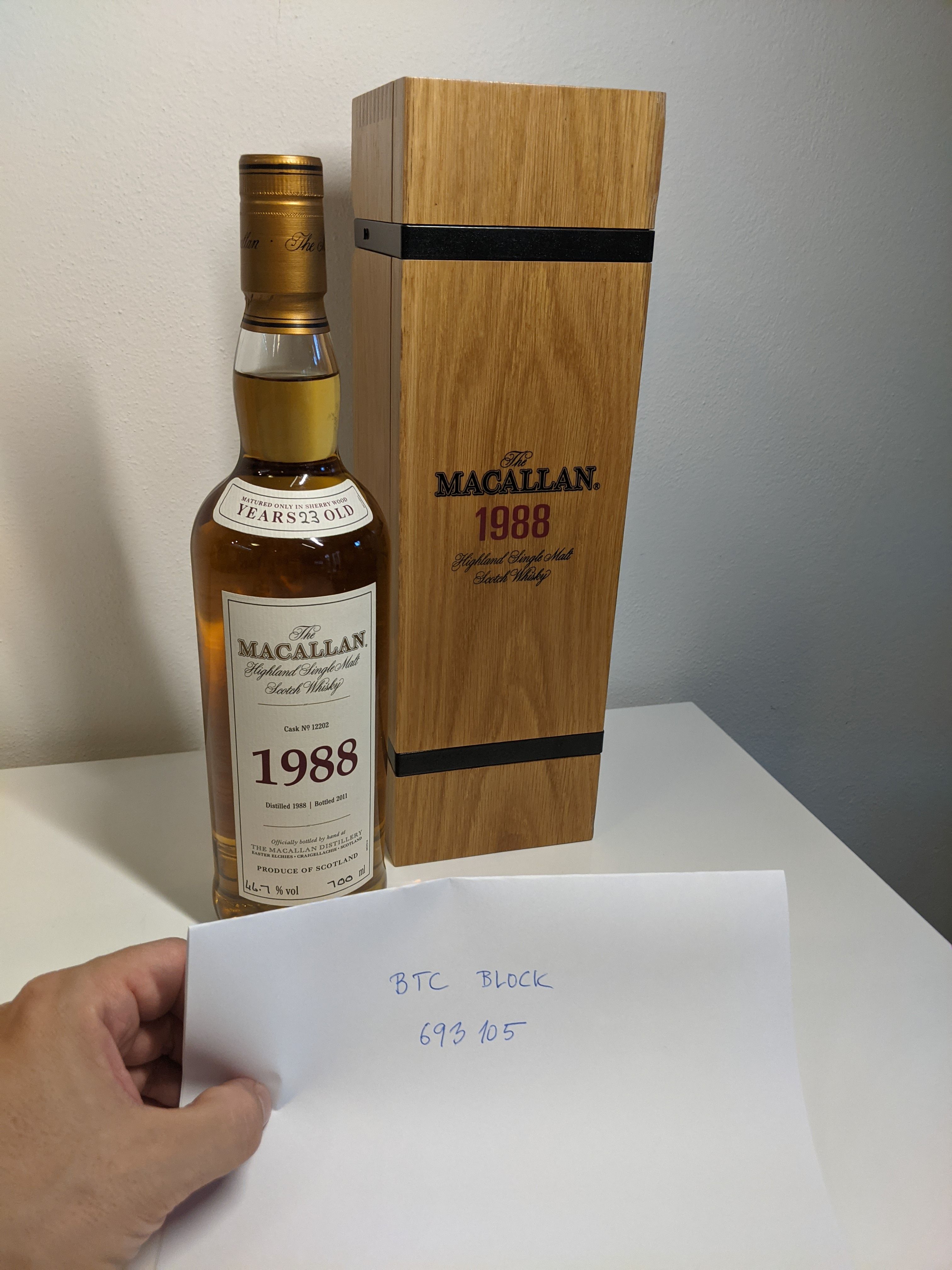 1988 The Macallan Fine & Rare Vintage Single Malt Scotch Whisky