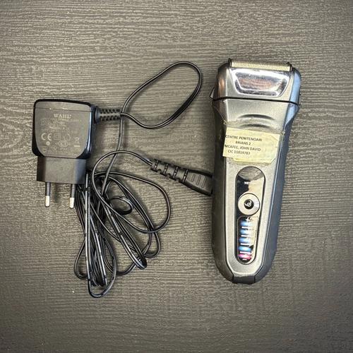 Prison Razor — Issued at Brians 2 Prison