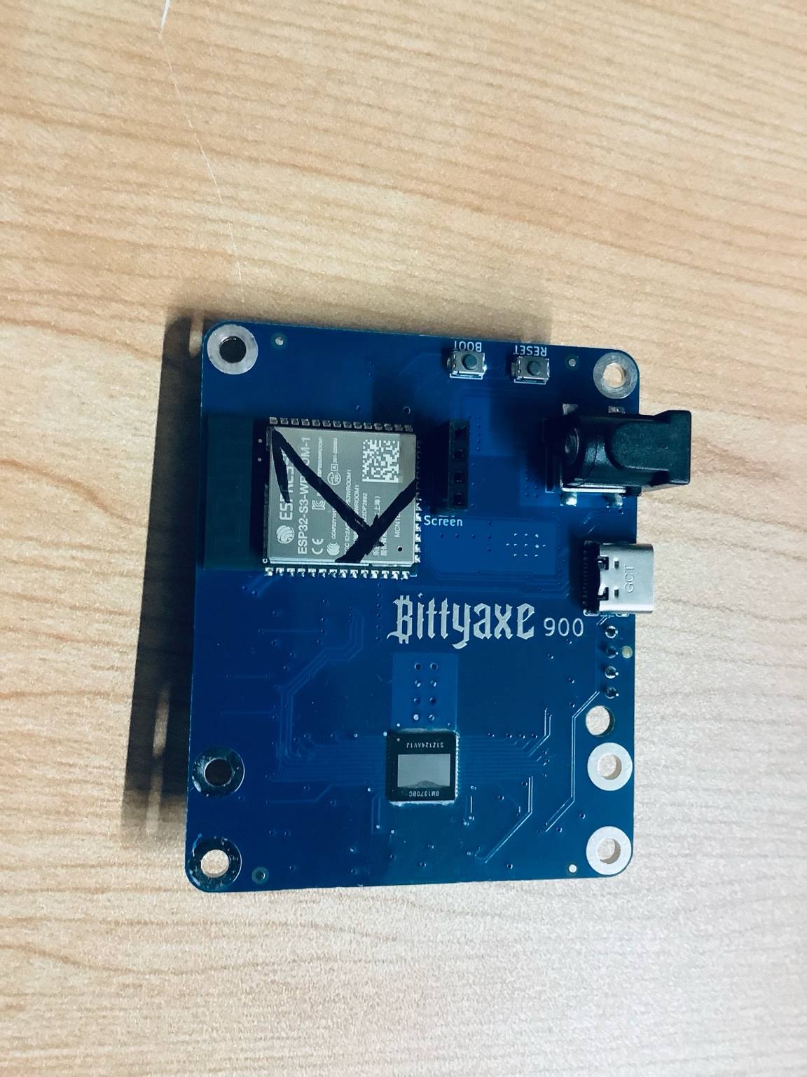 Bittyaxe 900 #1