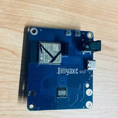 Bittyaxe 900 #1