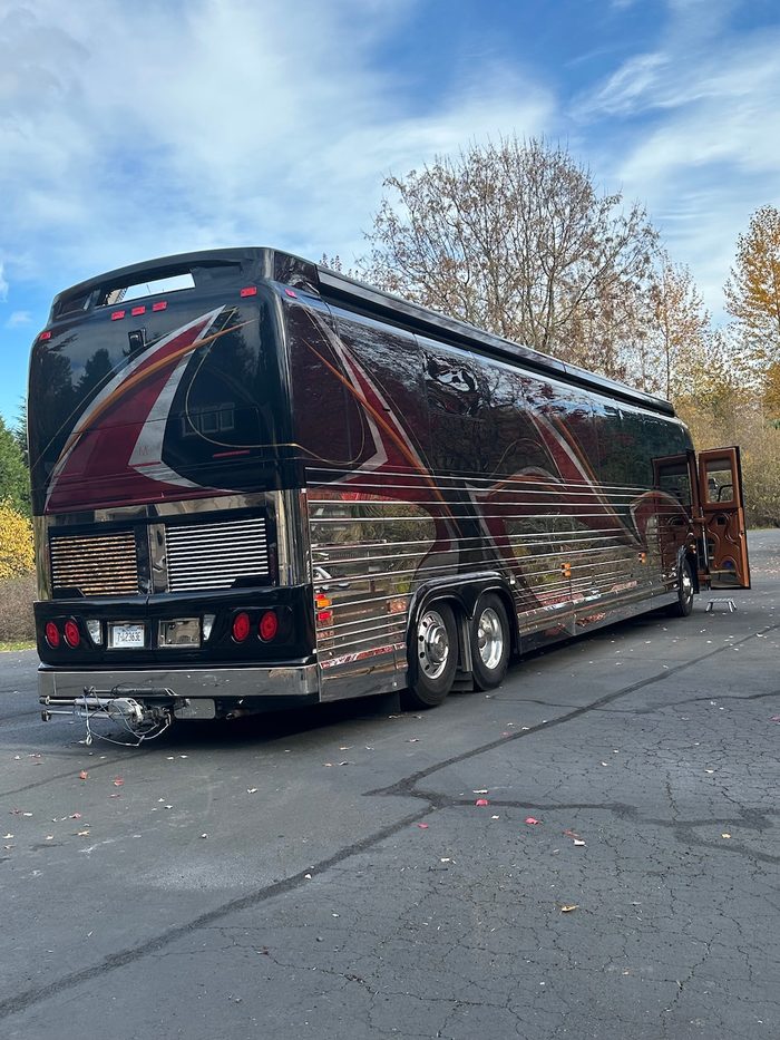 2015 Prevost Marathon X3, exterior