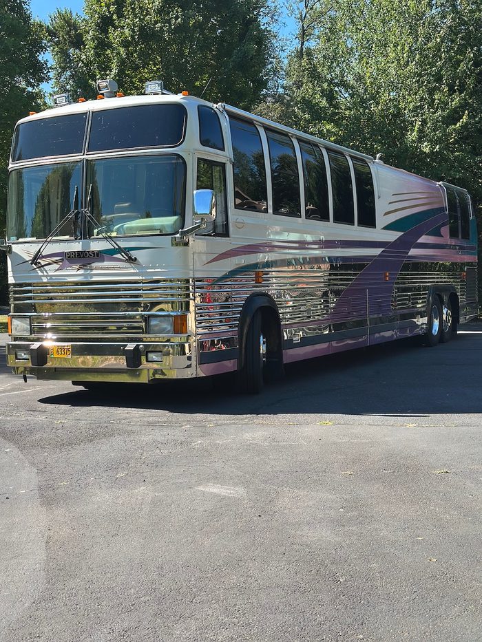 1996 Prevost Marathon XL, exterior