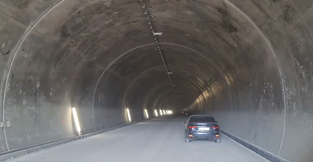 tunel Momaia - A1 - Sibiu - Pitesti - Curtea de Argeș - lucrari - primele imagini