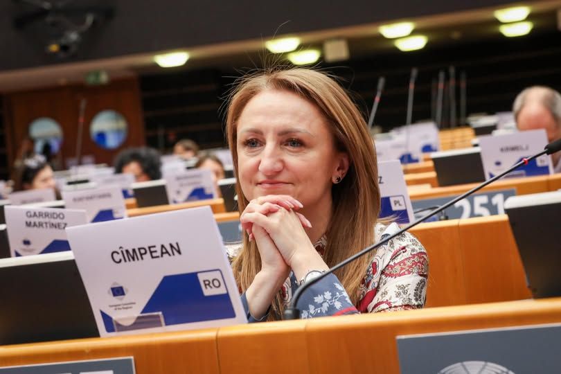 daniela cîmpen - reorganizari - reducere - cheltuieli - buget diminuat - CJ Sibiu - Vlad Vasiu 