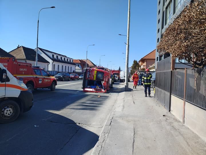 Ambulanță SMURD - accident -  Sibiu - Milea - misiune