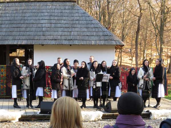 colindatori -muzeu astra - sibiu 