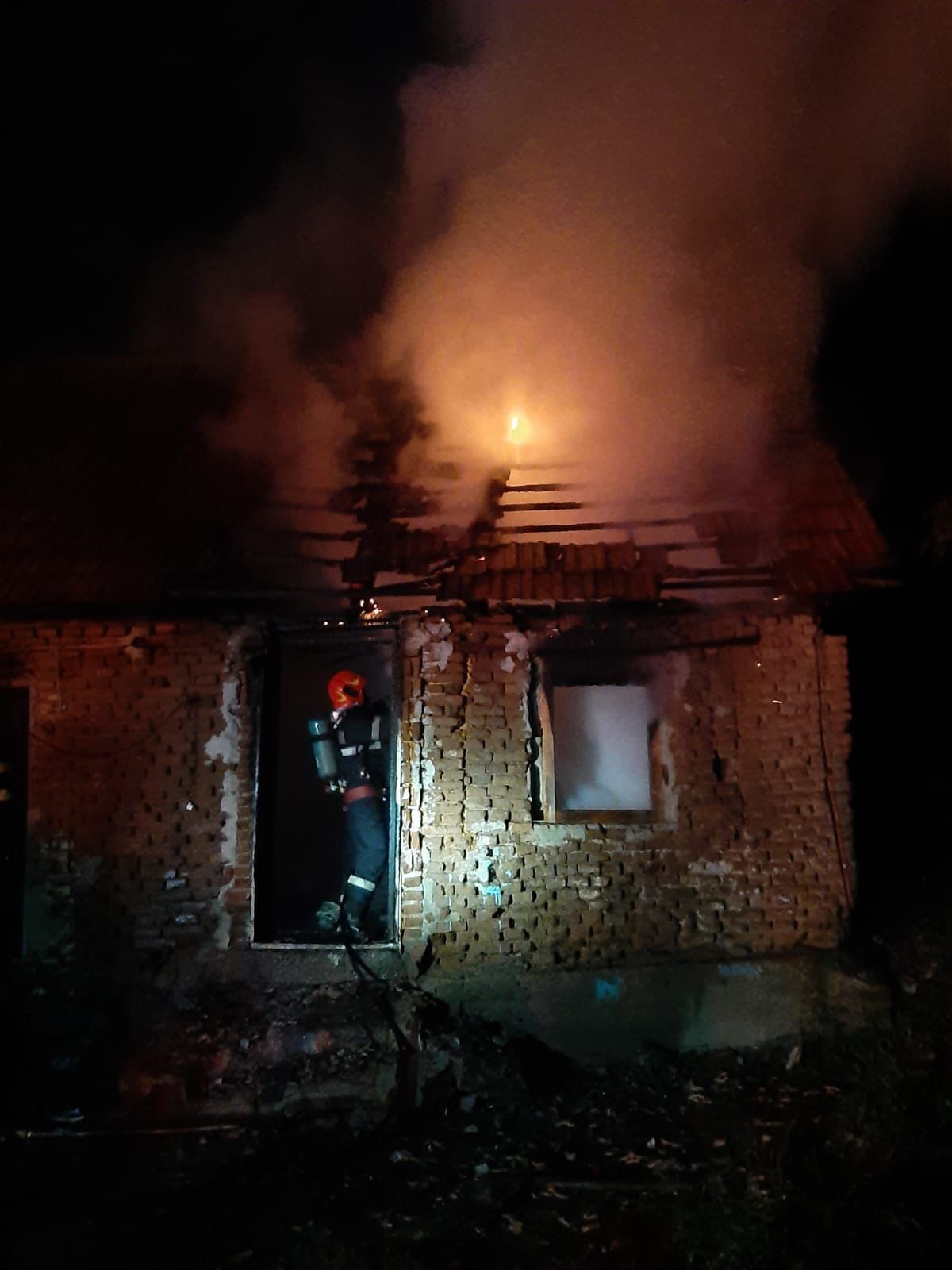 sibiu - casa - saliste - incendiata 