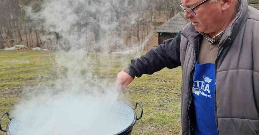 piftii - sibiu - muzeu astra - pregatiri - degustari