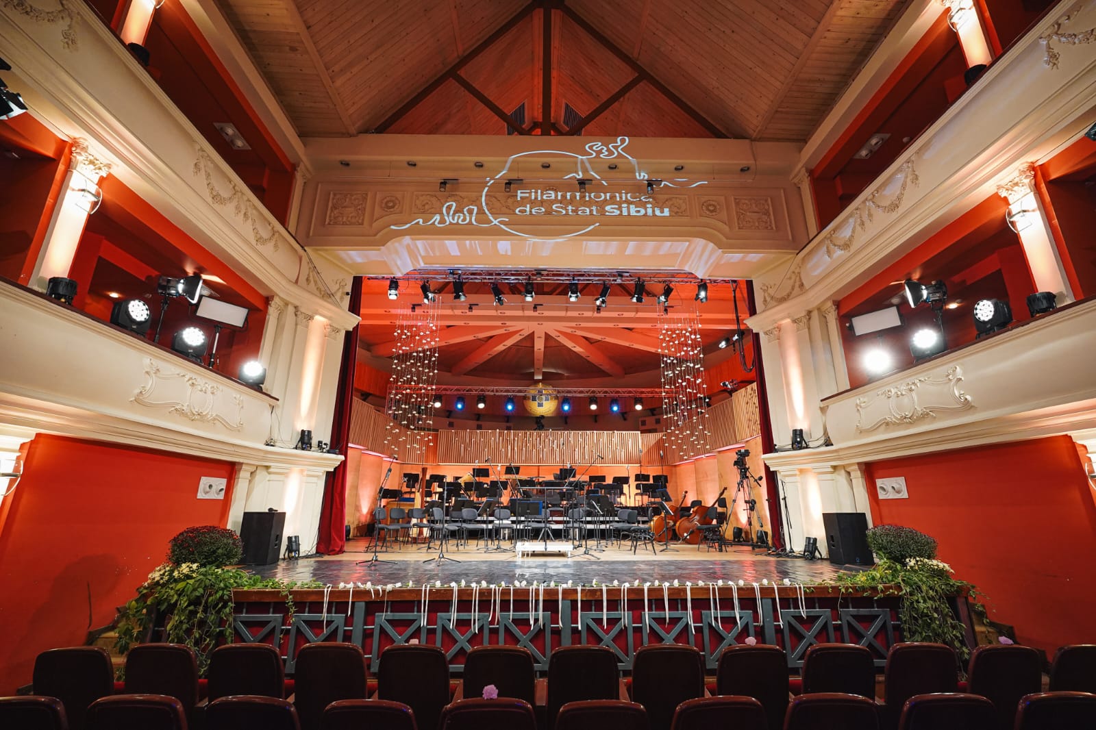 reorganizare - Filarmonica de Stat Sibiu - vot - concedieri 