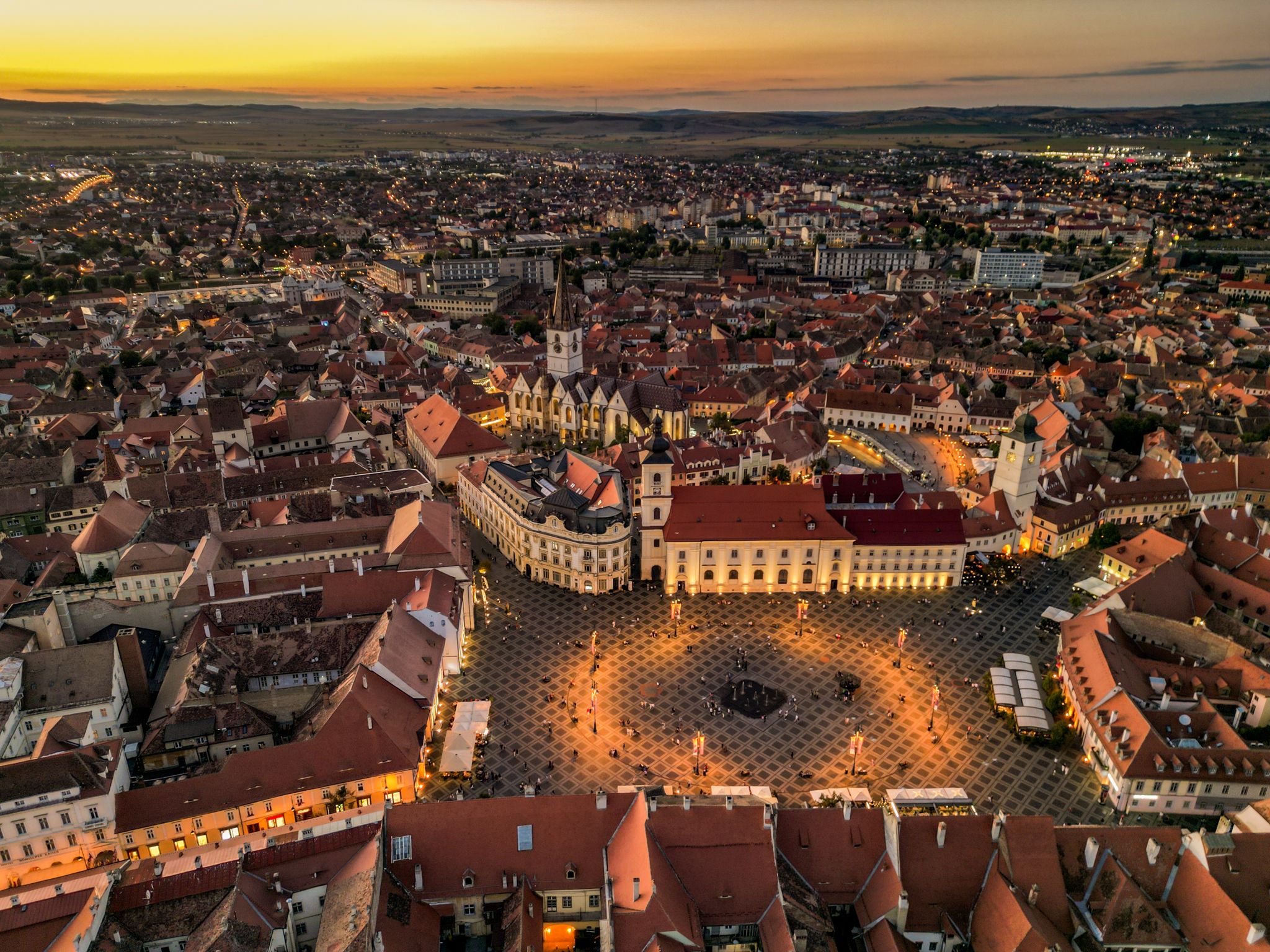 Nagypiac t&eacute;r, ősszel, fentről n&eacute;zve