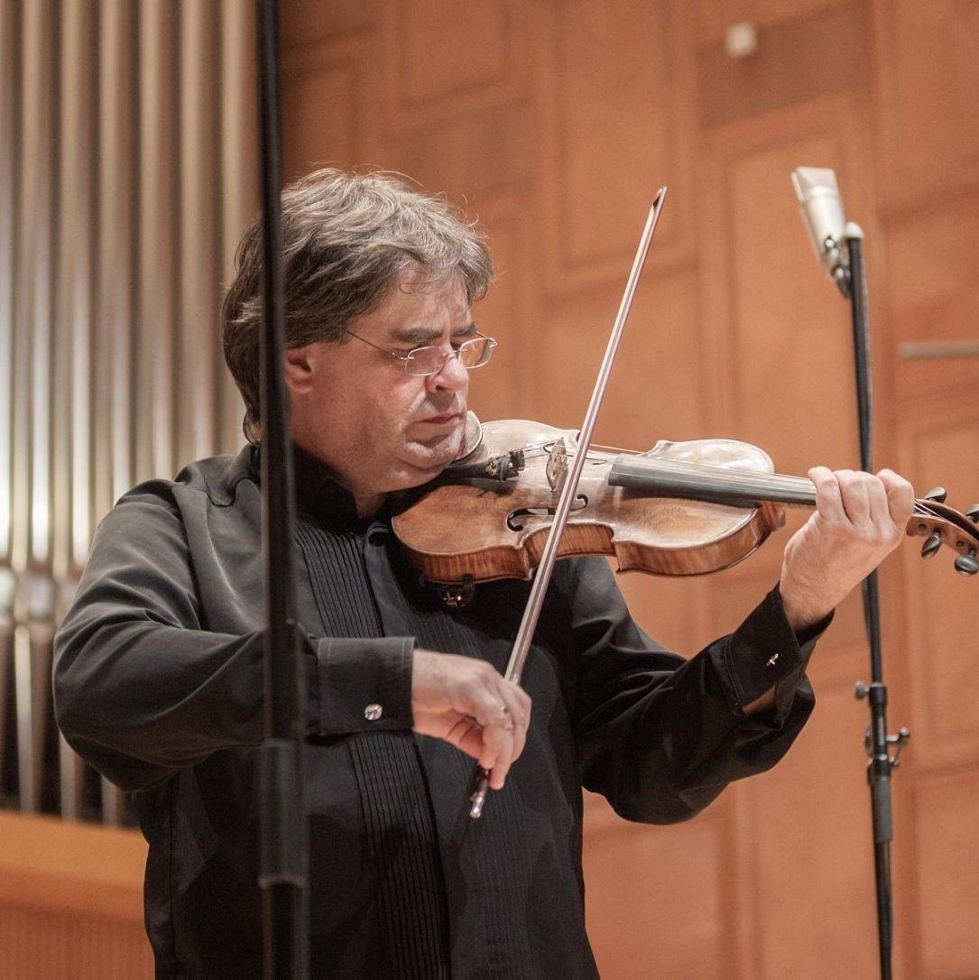 gabriel croitoru - vioara - catedrala - george enescu - orschestra filarmonicii sibiu