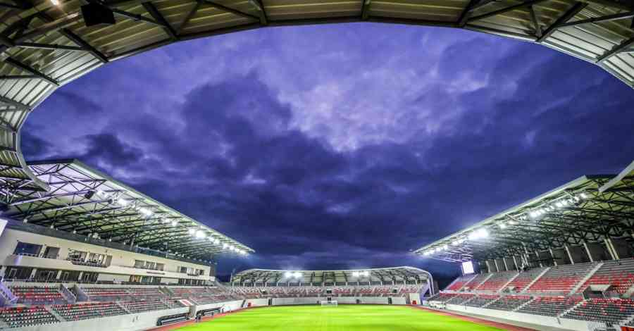 stadion municipal - sibiu - acces pista - blocat - critica- Diana Muresan -