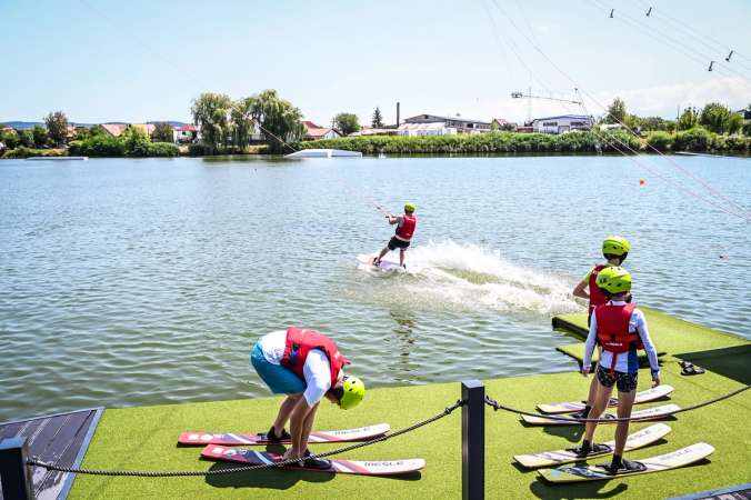 lac binder - sibiu - 1 mai - distractie 