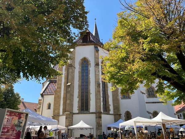 piața huet- sibiu- târg-istorie