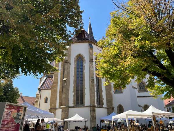 piața huet- sibiu- târg-istorie